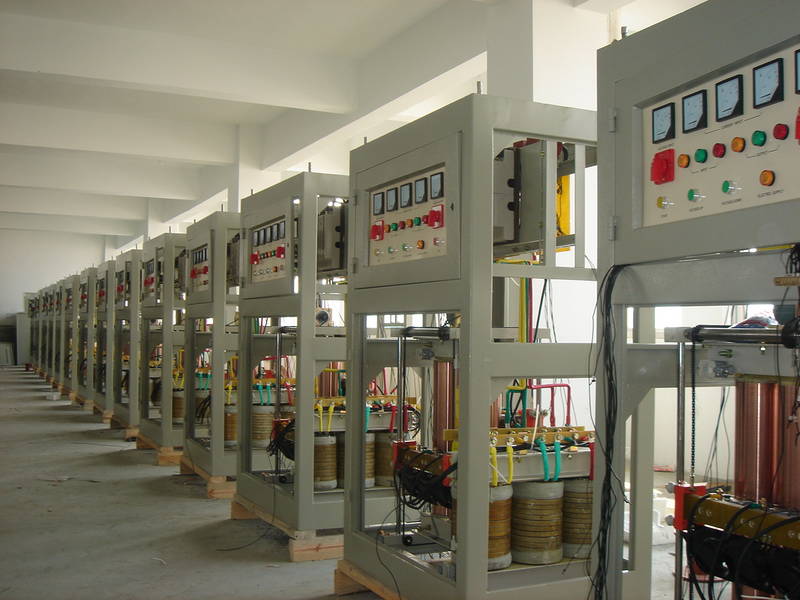 加工中心穩壓器