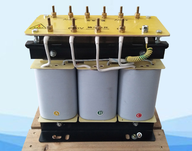 輸入380v輸出220v變壓器.png
