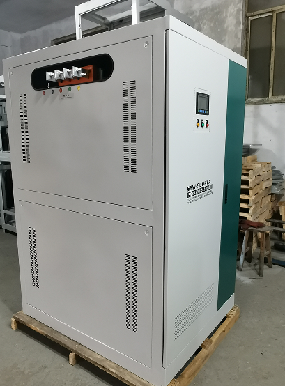 三相穩壓器：原理、技術選型與工業應用全解析